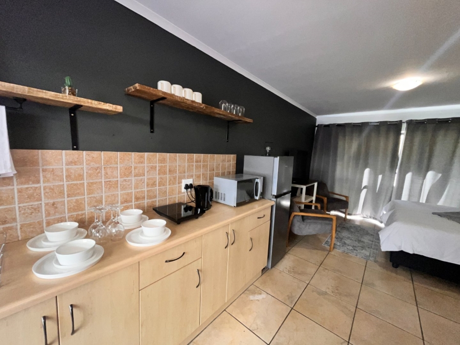 1 Bedroom Property for Sale in Ferreira Town Eastern Cape
